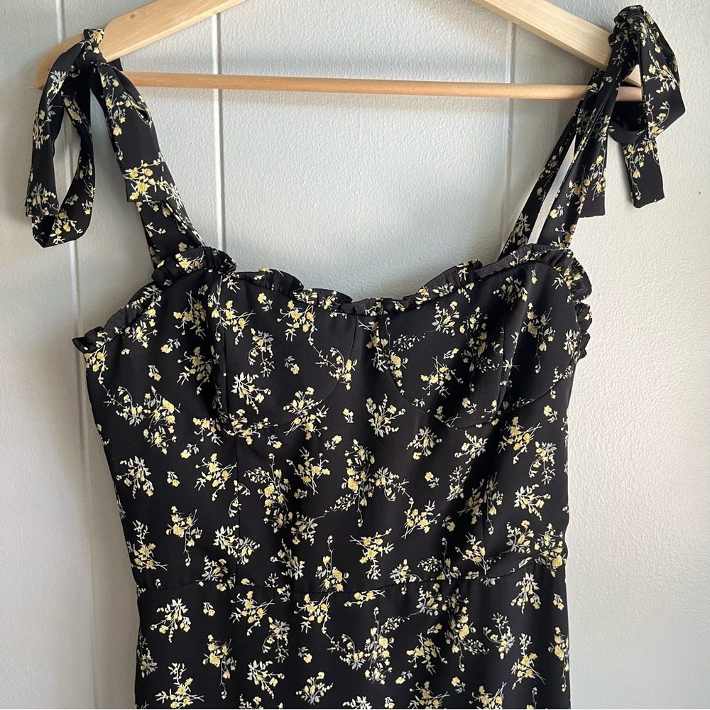 O.P.T. Dress bundle - Picture 4 of 11